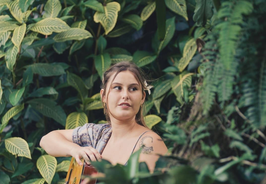 Flora Eça